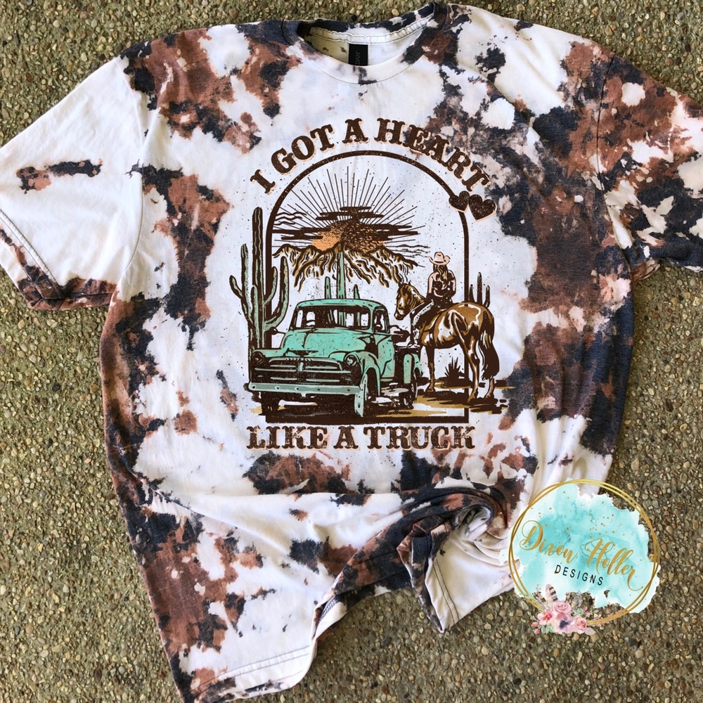 Women’s S-3X Heart Like A Truck Lainey Wilson Western Cowhide Tee